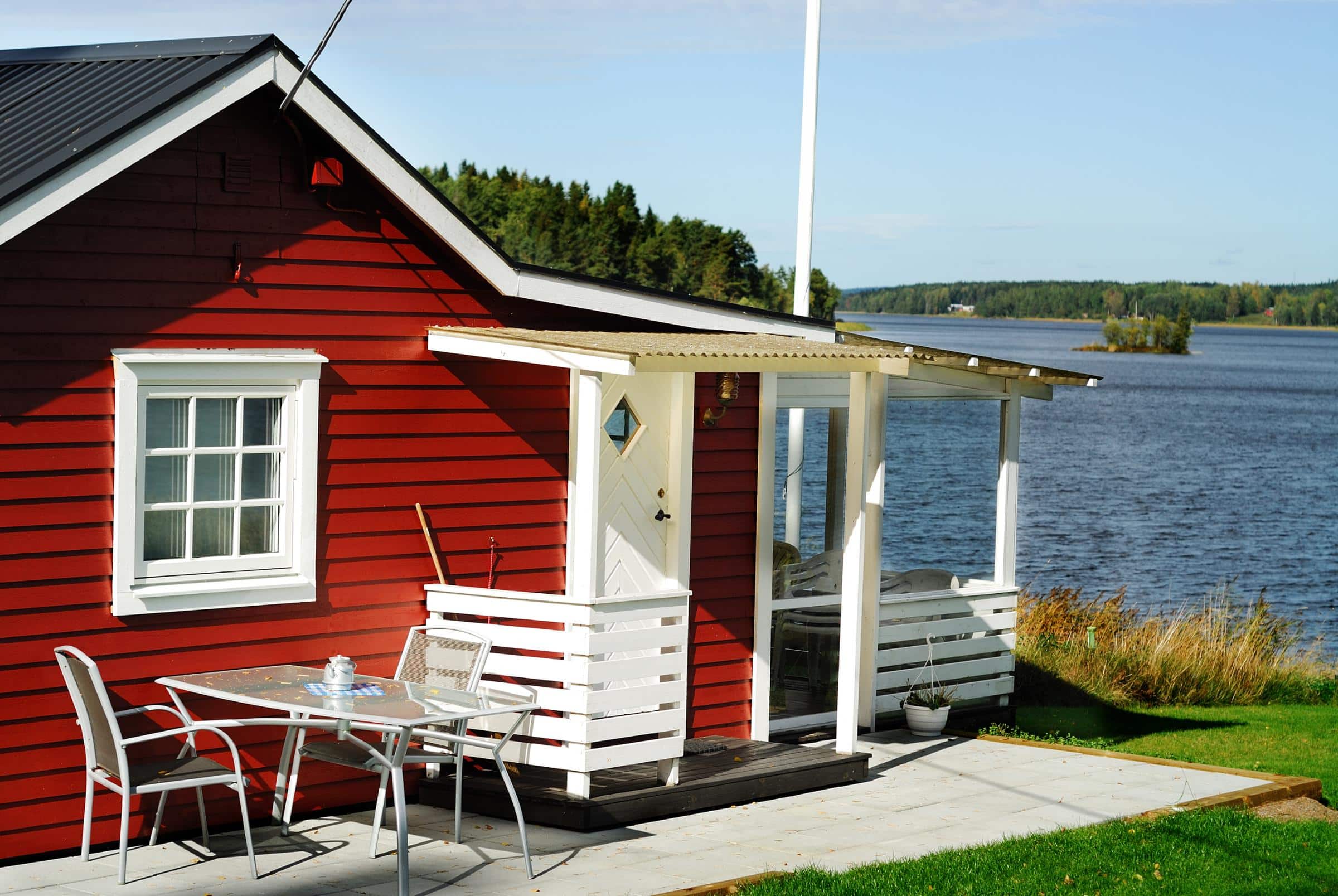 Cabin on lake